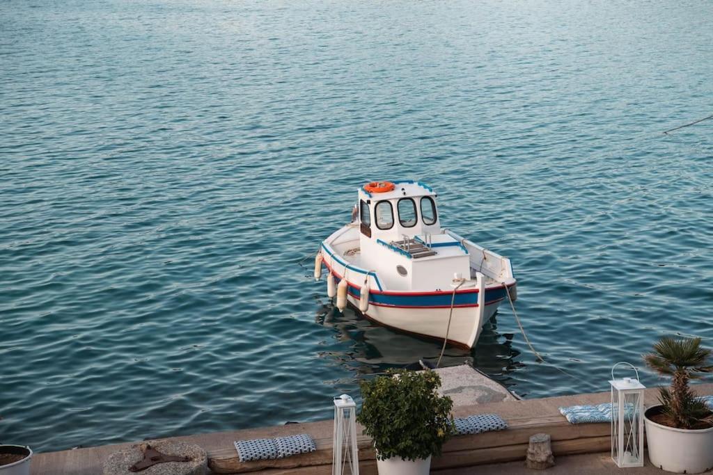 At Coast Apartment Elounda  Bagian luar foto